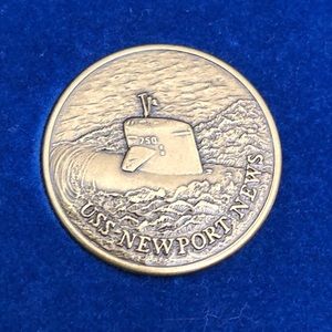 Bronze Medallion Newport News Shipbuilding Centennial Coin 1886-1986